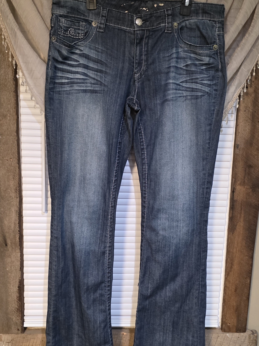 Seven7 Women's Medium Blue Flare Jeans